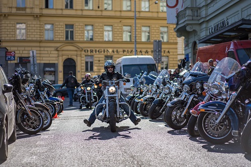 Harley Davidson. Nejstarší klub na světě má svou pamětní desku