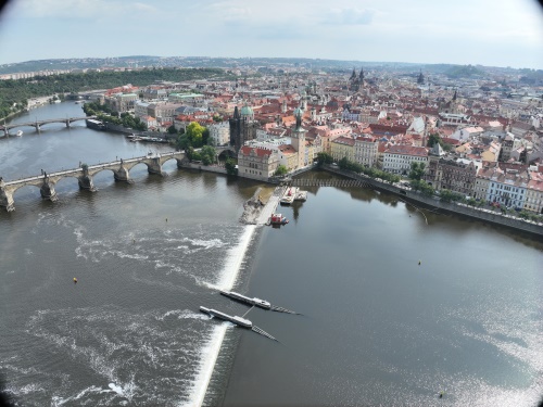 Rekonstrukce unikátního Staroměstského jezu se chýlí ke konci